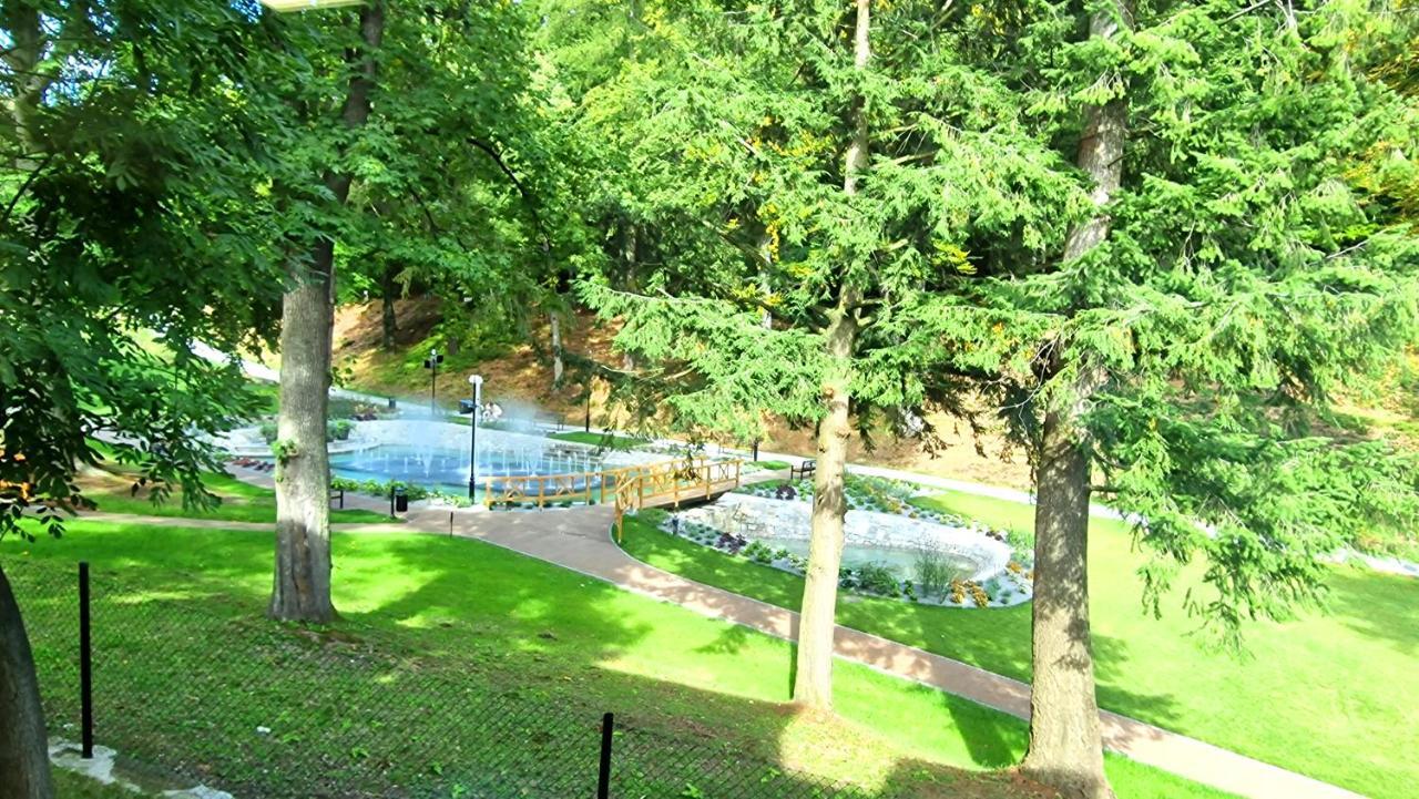 Pensjonat Petite Charlotta Jedlina-Zdroj Exterior foto